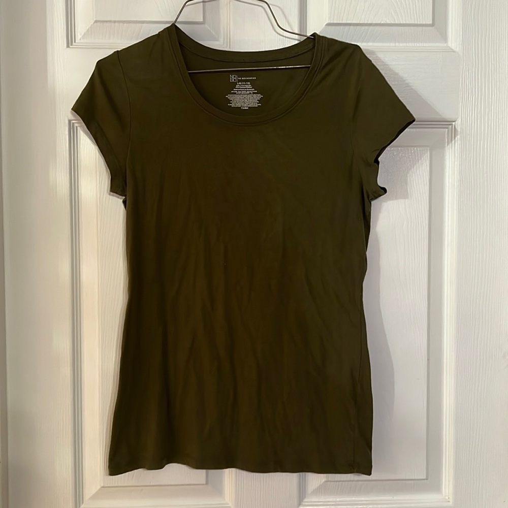 No boundaries Green Top